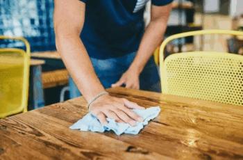 Environmentally friendly materials for maintaining log cabins